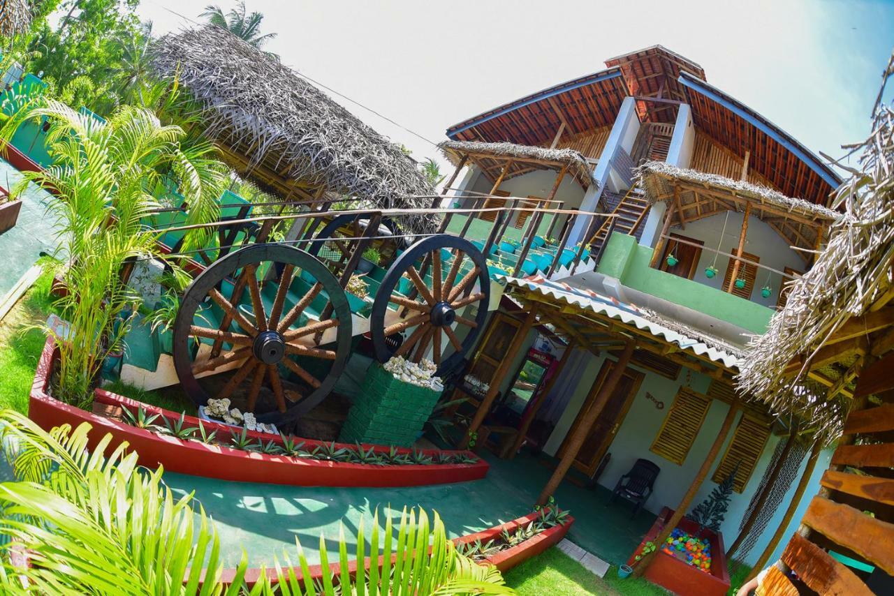 Neem Garden Guest House Batticaloa ภายนอก รูปภาพ
