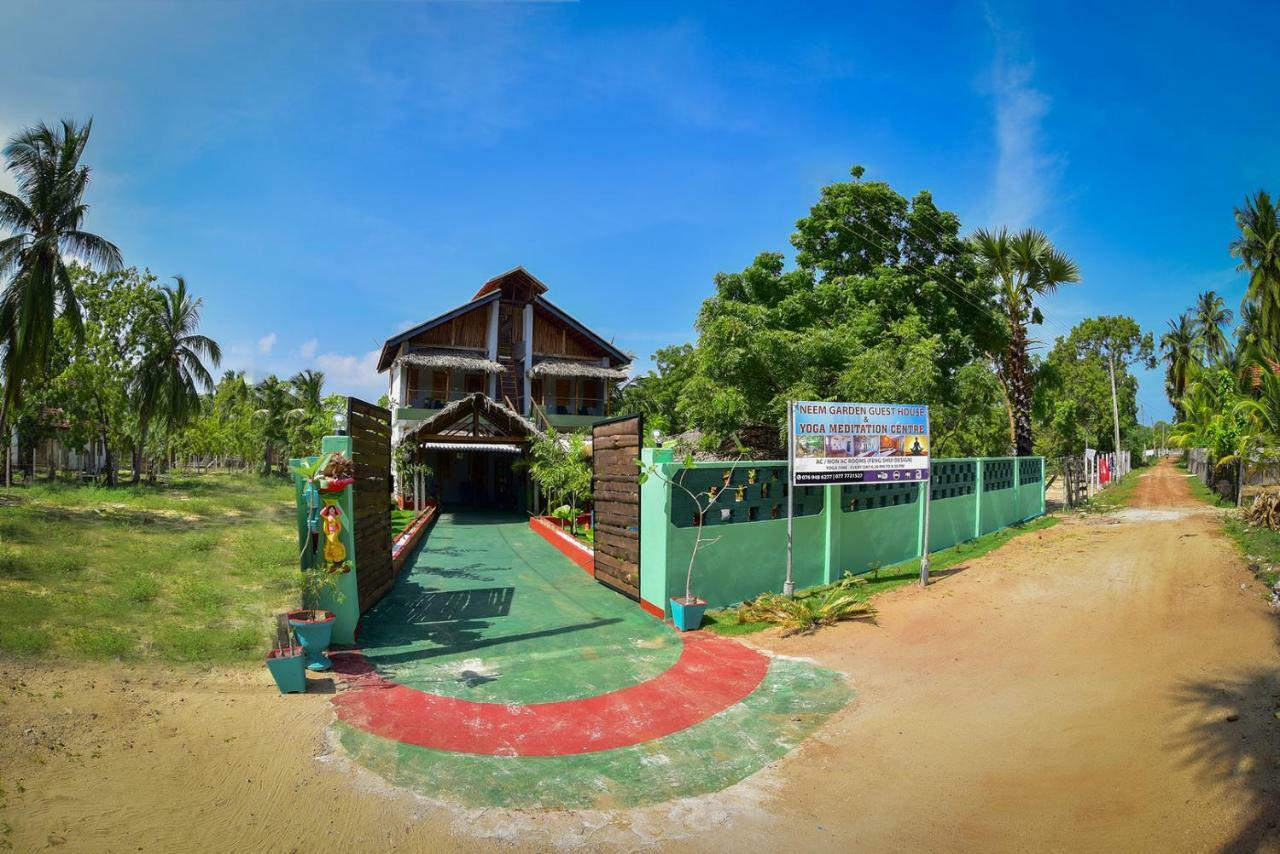 Neem Garden Guest House Batticaloa ภายนอก รูปภาพ