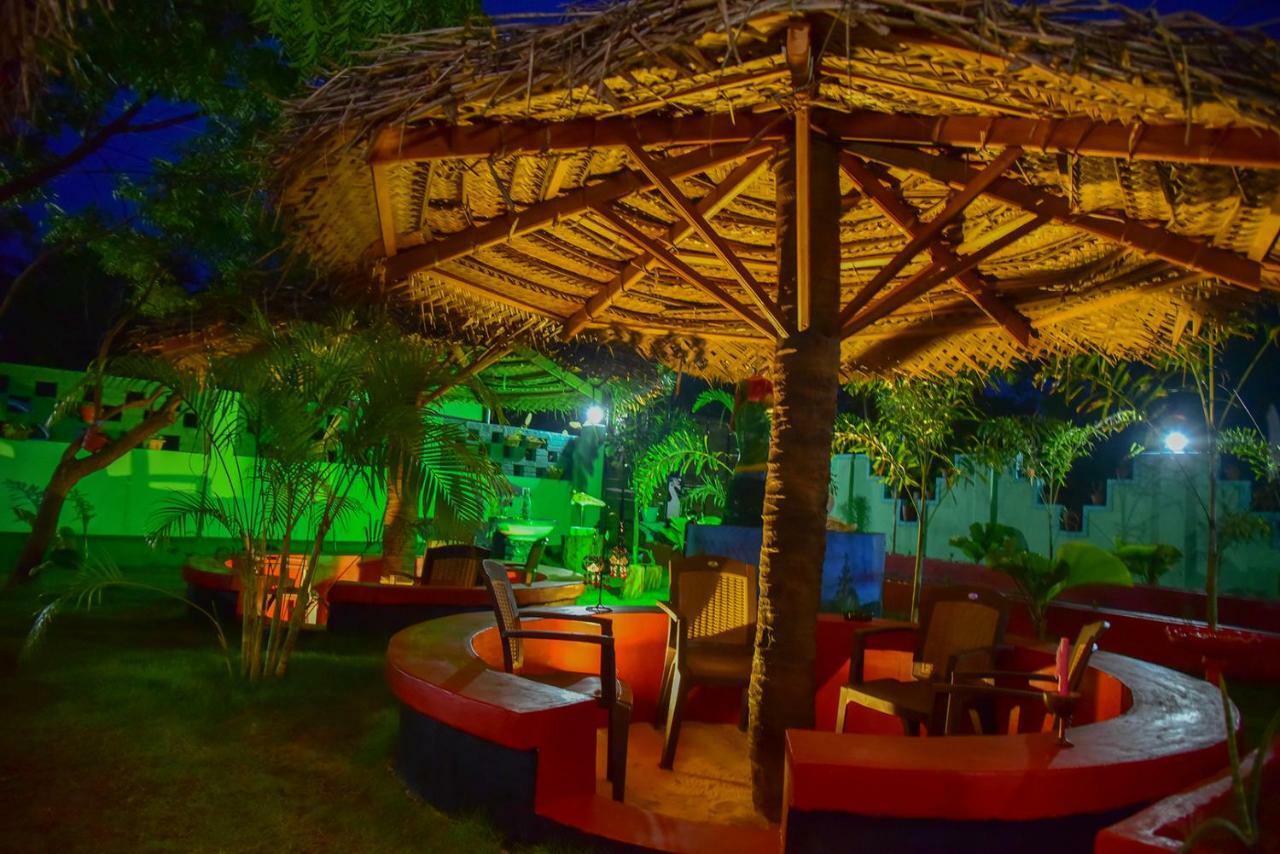 Neem Garden Guest House Batticaloa ภายนอก รูปภาพ