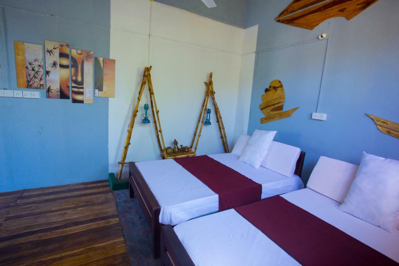 Neem Garden Guest House Batticaloa ภายนอก รูปภาพ